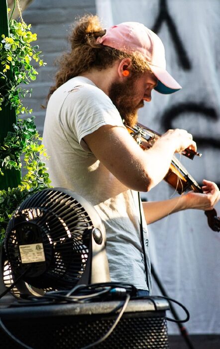 snallyfest concert performance