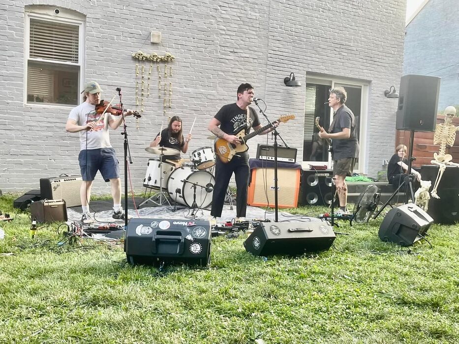 snallyfest concert performance