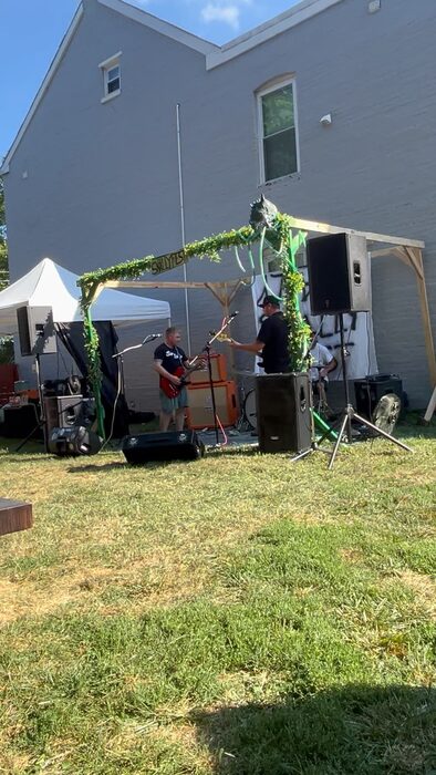 snallyfest concert performance